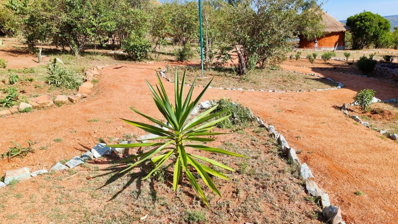 Africa Safari Maasai Boma Camping Serengeti Exterior photo